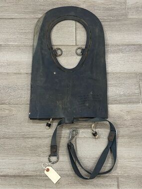 VTG 1945 WWII US Navy USMC Aviator’s Firestone Mae West Inflatable Life Vest